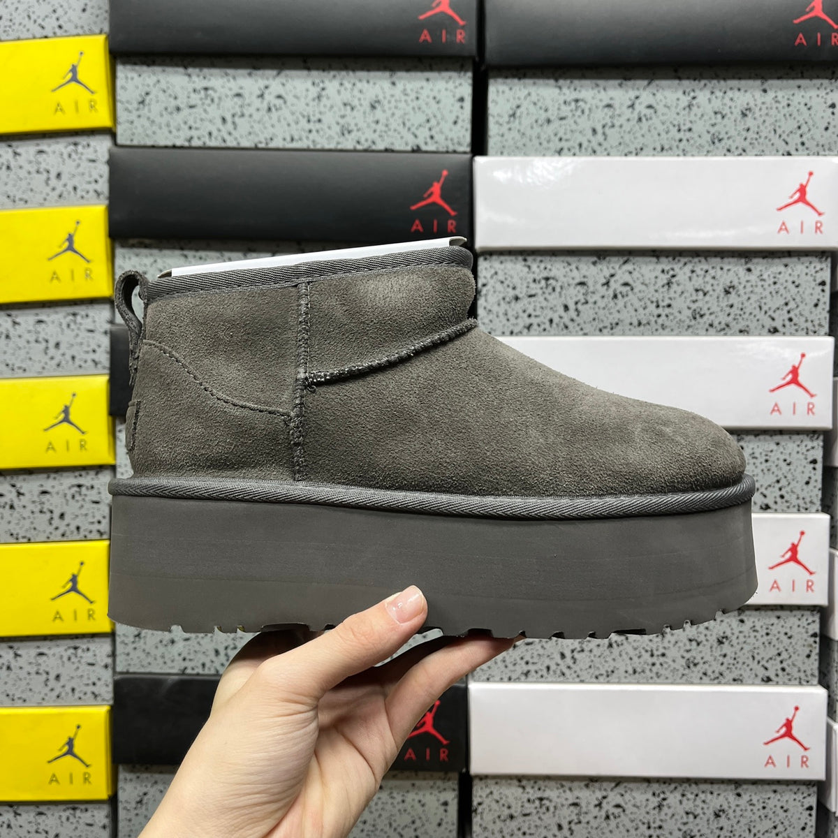 UGG Snow Boot – Grey, 5cm Heel (Style 1135092) | Sizes 35–40