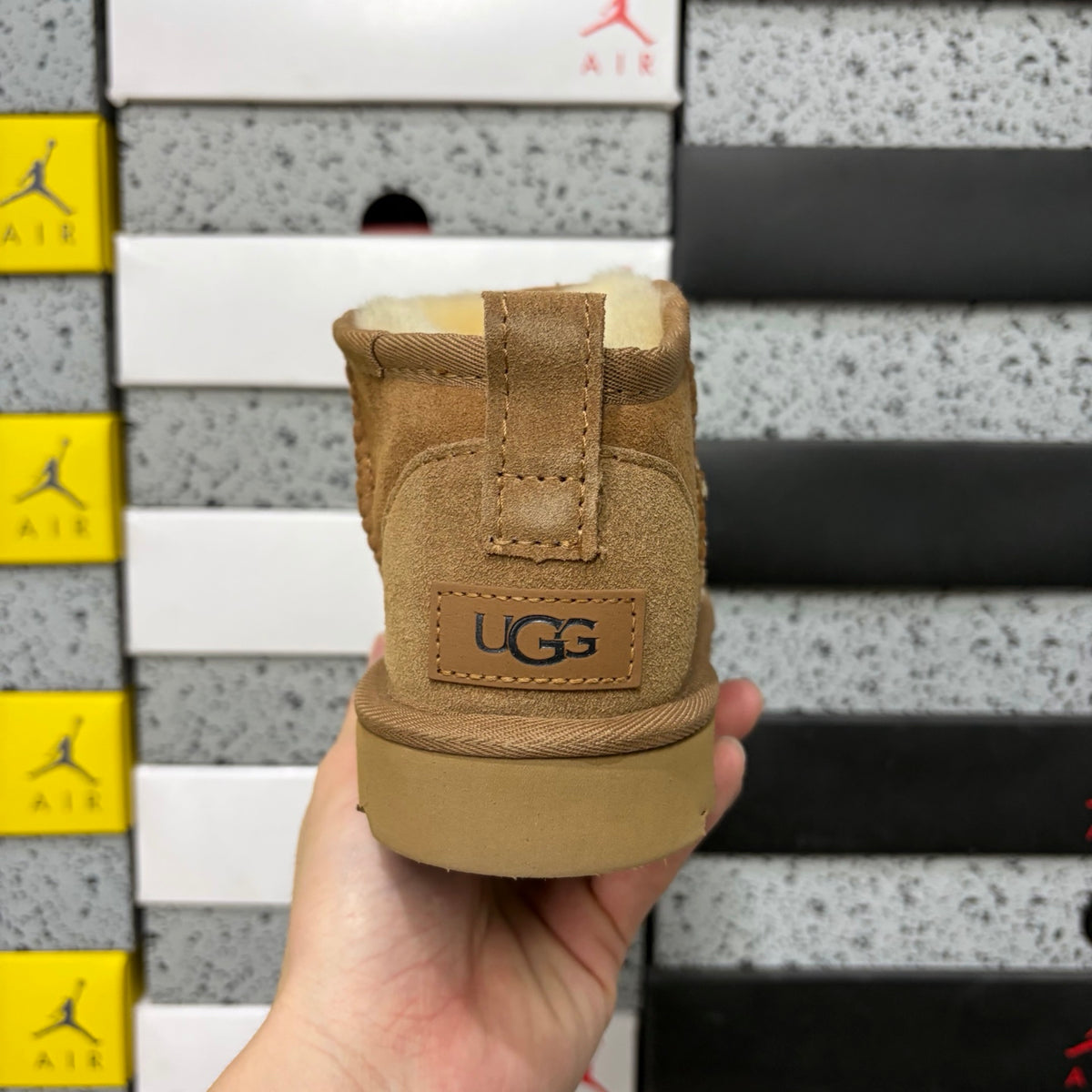 UGG Mini Boot – Chestnut (Style 6109) | Sizes 35–44