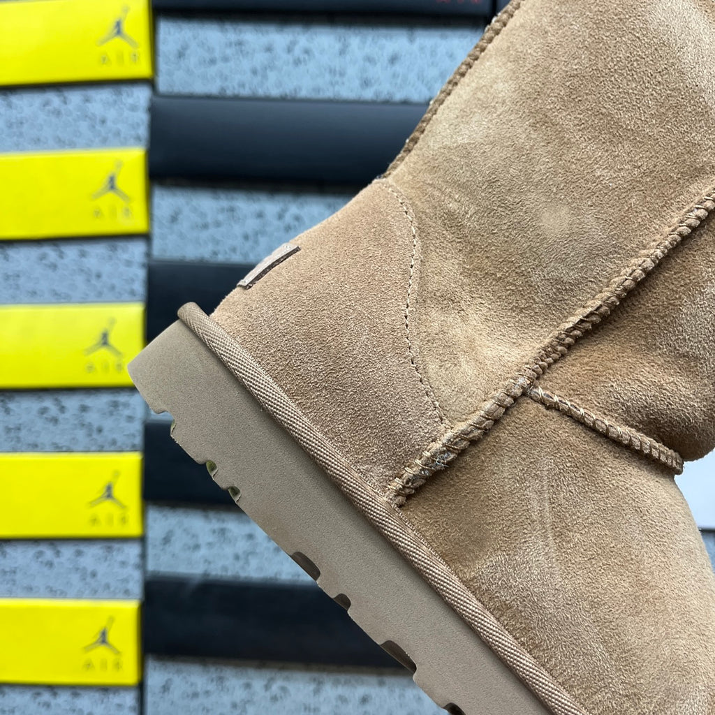 UGG Mid-Calf Snow Boot – Chestnut (Style 1016223) | Sizes 35–40