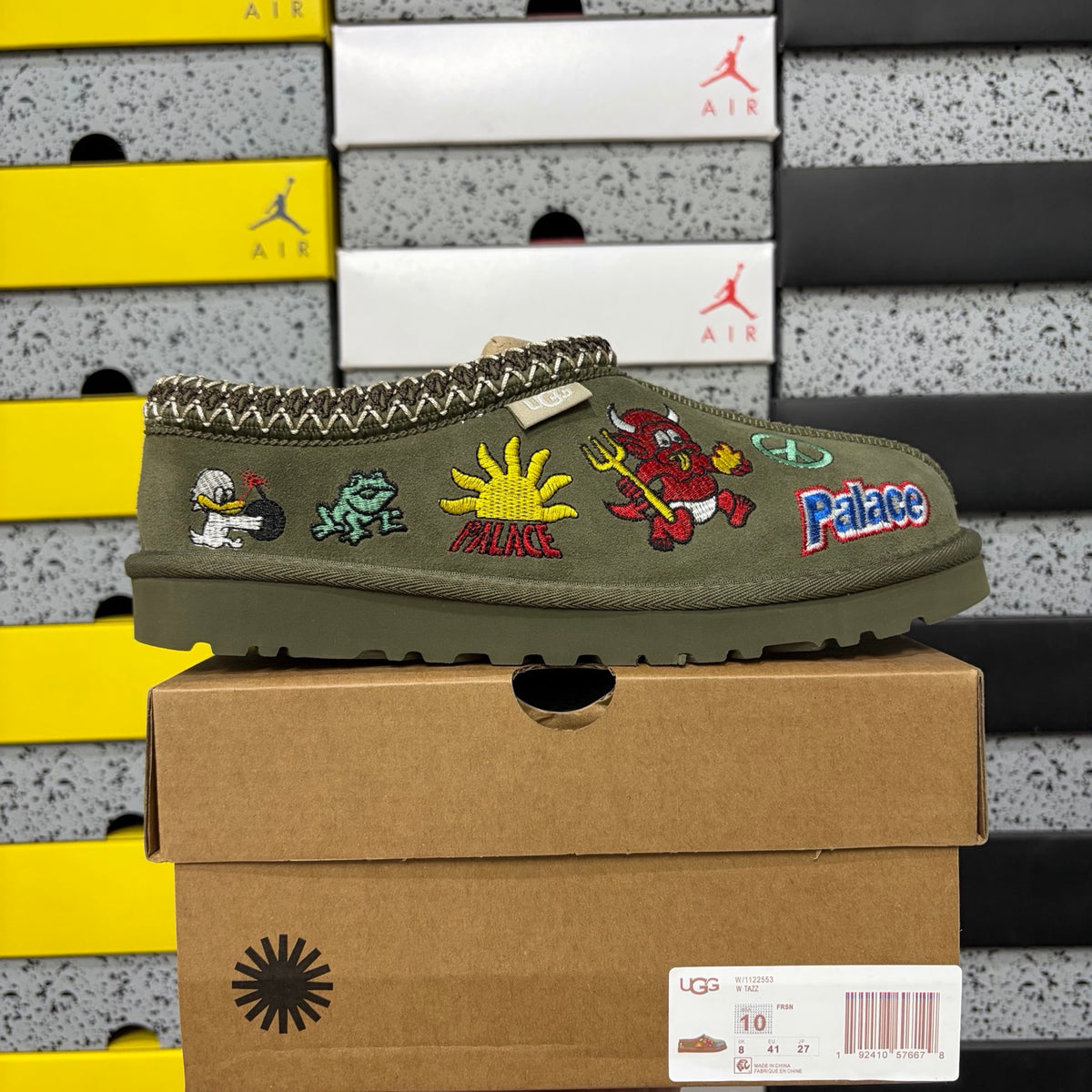 UGG Ethnic Embroidered Boot – Green (Style 2553) | Sizes 36–45
